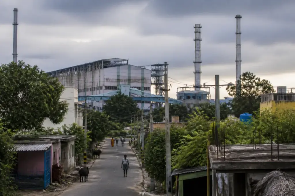 Kodungaiyur waste incinerator area in Chennai, representing the dispute over waste-to-energy health risks