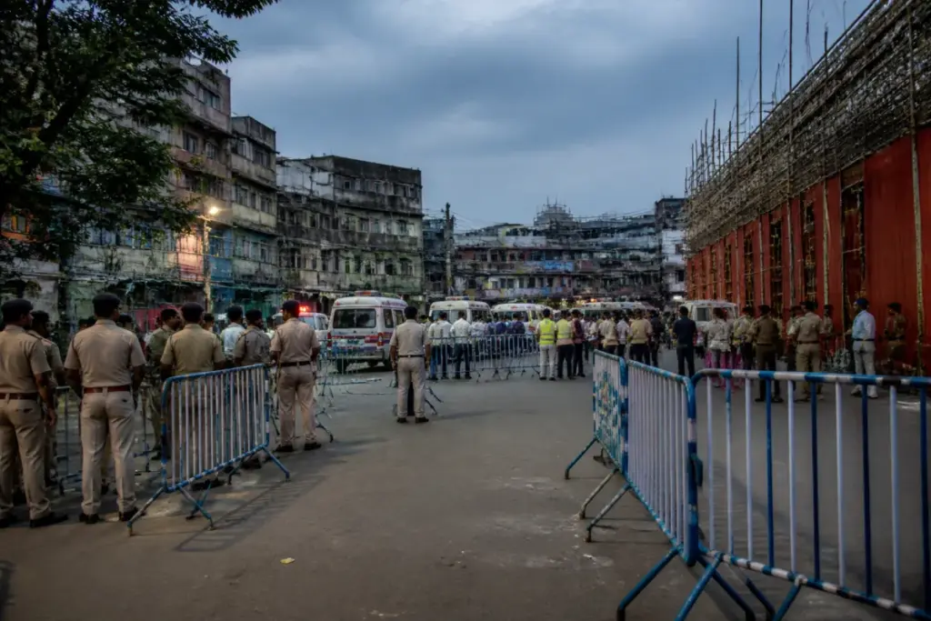 Chorbagan stampede investigation after a crowd disaster in Kolkata