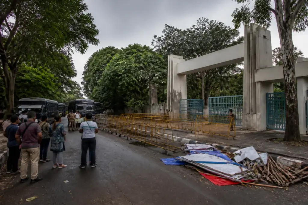 IIT Bombay protest site near the institute’s main gate being cleared by police