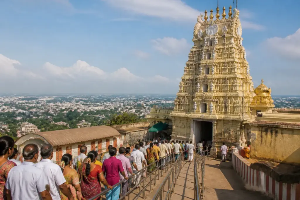 Chamundi Hills free darshan arrangements at Chamundeshwari Temple in Mysuru