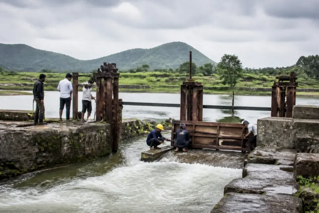 Chaskaman Dam water allocation and a rain-damaged weir in Pune district