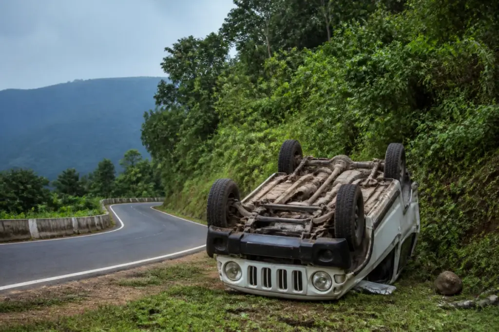 Paderu ghat road accident involving a jeep on a hilly road in Andhra Pradesh
