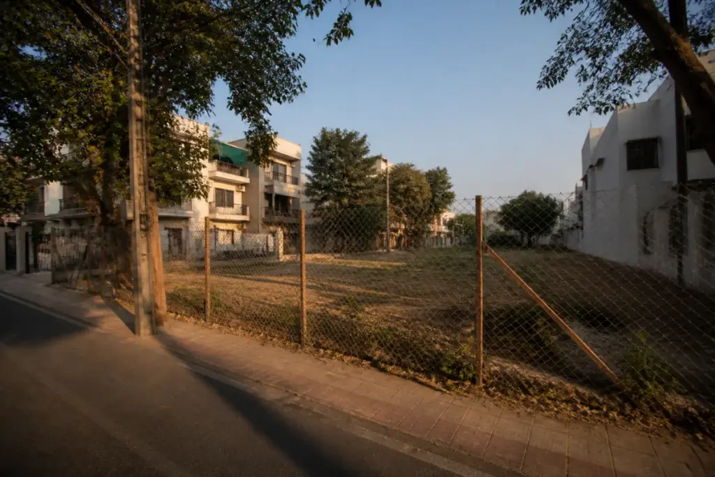 Yusuf Pathan Vadodara plot near a municipal residential area in Tandalja