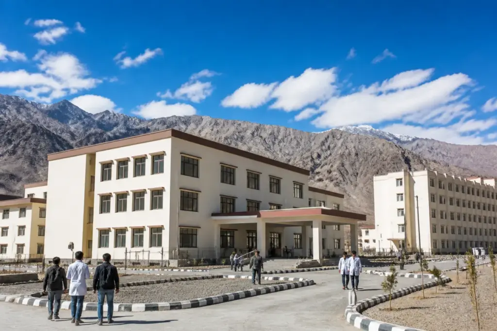 Ladakh medical college facilities and Leh healthcare infrastructure in an interim campus setting
