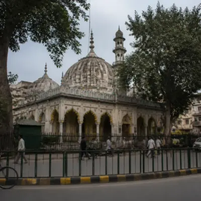 Race Course Mosque in Delhi amid a reported eviction dispute