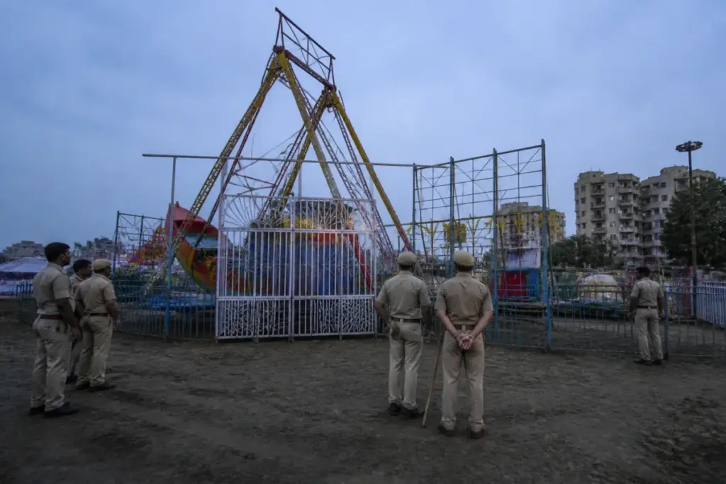 Vikaspuri amusement ride at a Delhi Dussehra ground after two people were injured.