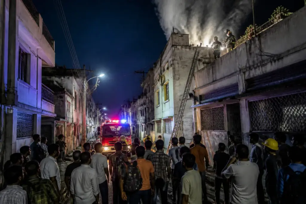 Indore rooftop fire response near a built-up Transport Nagar neighbourhood