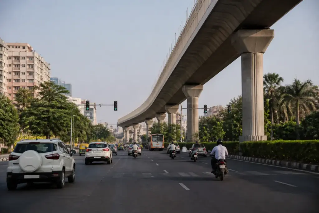 Proposed Noida elevated road corridor near the Rajnigandha Underpass