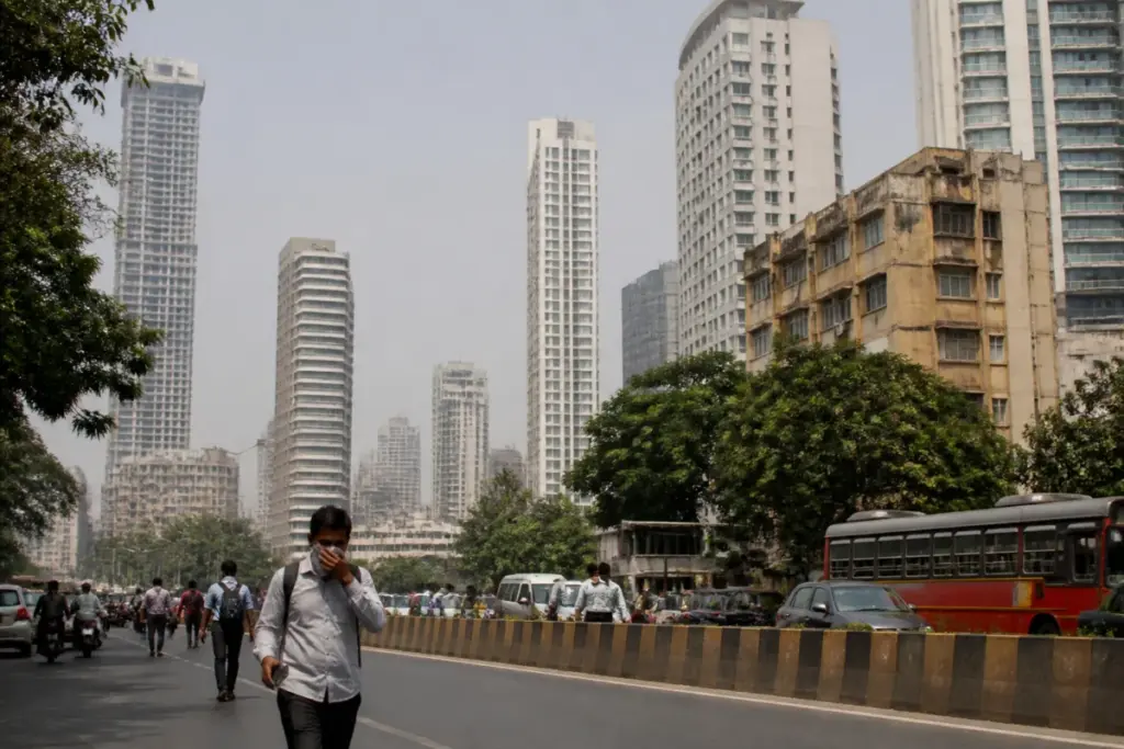 Mumbai weather with hazy skies over the city during a hot and humid day