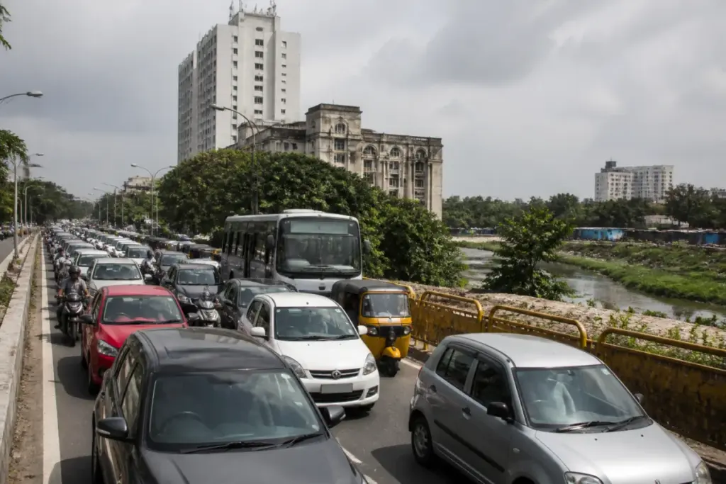 Pallavan Illam Secretariat site concerns along Chennai’s congested Anna Salai corridor
