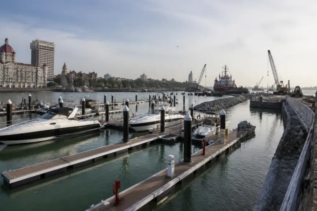 Mumbai marina planned at Victoria Dock with berths, pontoons and harbour infrastructure.