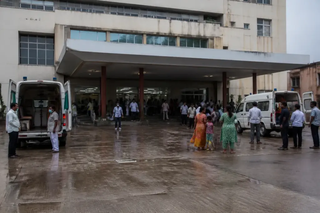 Nashik Civil Hospital entrance linked to an audit into a patient's death