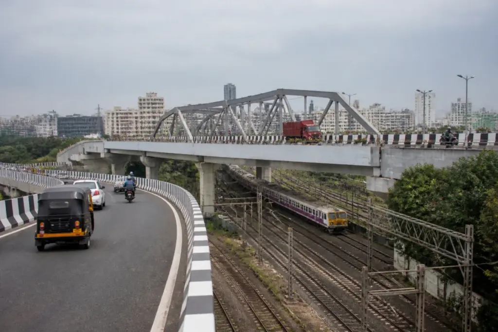 Mumbai bridges connecting suburban roads and railway corridors across the city